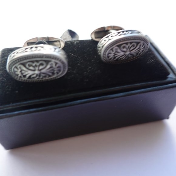 Silver Cufflinks - Picture 2 of 3